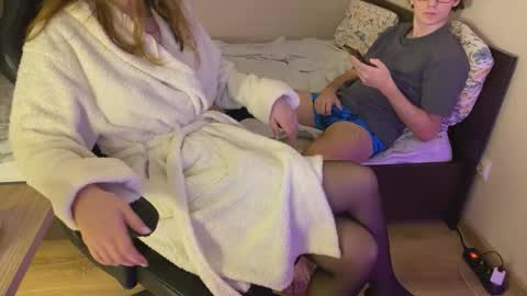 SabrinaDaniel online show from October 9, 9:35 pm