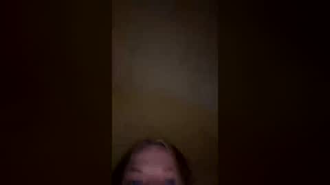Snapshot of sabrinasexy6969 chatting on June 17, 12:24 am sabrinasexy6969 online show from June 17, 12:24 am