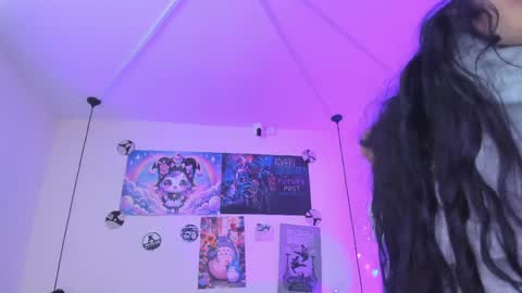 Sabrina  online show from April 6, 11:22 am