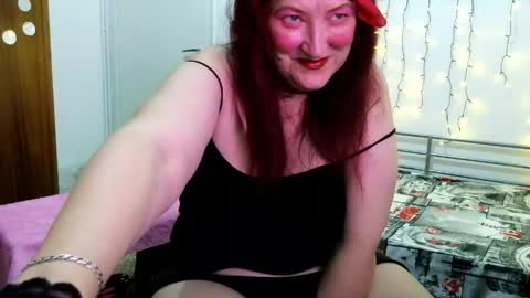 Snapshot of sabrinaxlovess chatting on May 15, 6:59 pm SabrinaXlovess online show from May 15, 6:59 pm