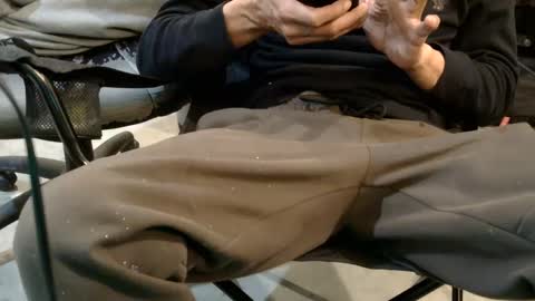 Snapshot of sacalaschichiss chatting on January 9, 7:10 am Dee online show from January 9, 7:10 am