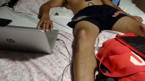 Dee online show from March 25, 3:23 am