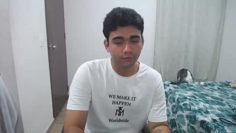Snapshot of sack_rojas chatting on November 25, 1:49 am Sack online show from November 25, 1:49 am
