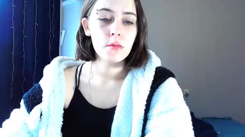 Snapshot of sademoface chatting on January 27, 8:29 am pluto online show from January 27, 8:29 am