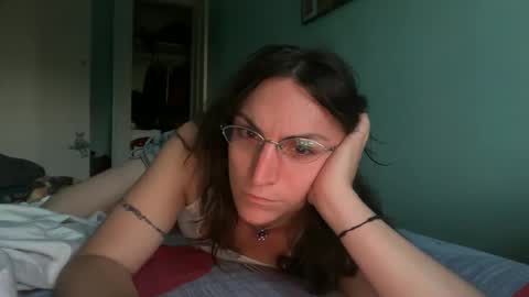 Snapshot of sadie_stars chatting on September 18, 11:07 pm Sadie online show from September 18, 11:07 pm