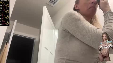 SadieRW online show from January 3, 1:48 am