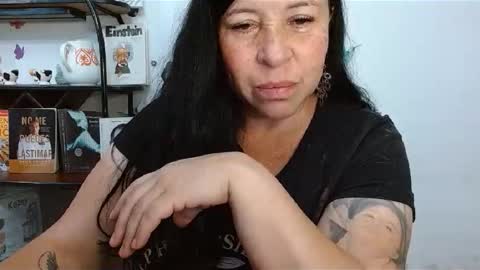 Snapshot of sadistikxx chatting on June 6, 11:31 pm SadistikXX online show from June 6, 11:31 pm