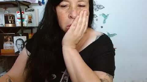 Snapshot of sadistikxx chatting on June 18, 2:34 am SadistikXX online show from June 18, 2:34 am