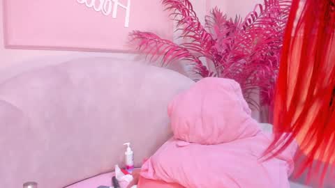 Mara online show from December 19, 7:40 am