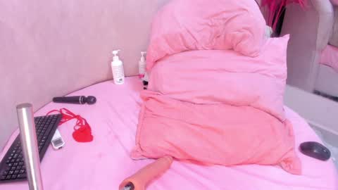 Mara online show from December 24, 8:22 am