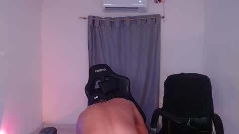 saenz_hotx online show from February 7, 6:35 am