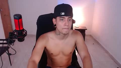 saenz_hotx online show from October 6, 10:40 pm