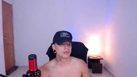 saenz_hotx online show from October 9, 4:16 pm