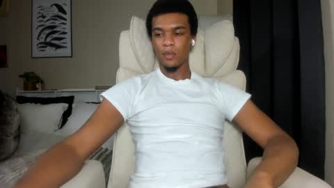 Snapshot of saeonyx chatting on July 10, 8:11 pm Saeonyx online show from July 10, 8:11 pm