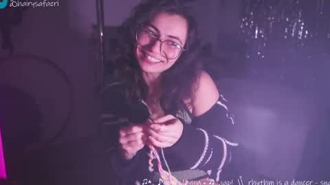 Snapshot of safaeri chatting on January 22, 10:37 pm Safa online show from January 22, 10:37 pm