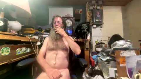 Snapshot of safety_fist chatting on January 29, 3:01 am safety_fist online show from January 29, 3:01 am