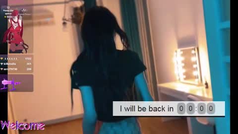 Sage Storm online show from March 4, 9:00 pm