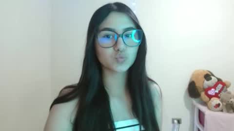 Snapshot of sahaliefox_ chatting on September 29, 10:58 pm Sahaliefox online show from September 29, 10:58 pm