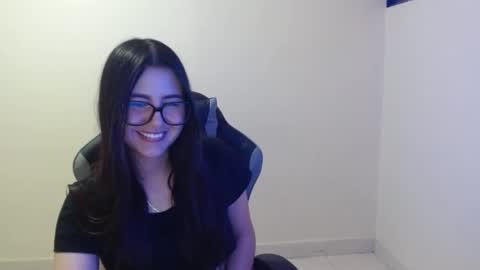 Snapshot of sahaliefox_ chatting on October 10, 10:53 pm Sahaliefox online show from October 10, 10:53 pm