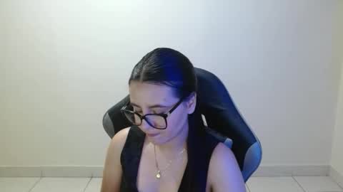 Snapshot of sahaliefox_ chatting on May 14, 9:43 pm Sahaliefox online show from May 14, 9:43 pm