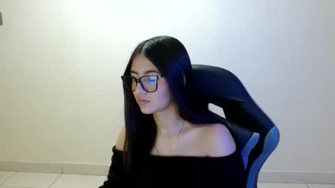 Snapshot of sahaliefox_ chatting on May 22, 5:51 pm Sahaliefox online show from May 22, 5:51 pm