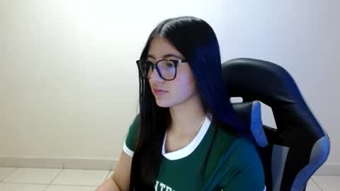 Snapshot of sahaliefox_ chatting on May 29, 10:08 pm Sahaliefox online show from May 29, 10:08 pm