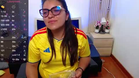 Snapshot of sahamara_07 chatting on June 17, 7:48 pm Sahamara online show from June 17, 7:48 pm