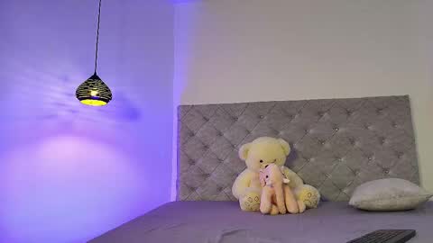 S A H M A N T A   R O S E online show from February 27, 4:23 am