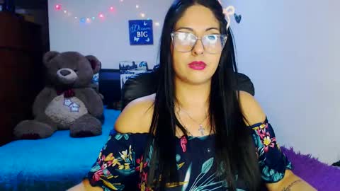 Snapshot of sahotlove1 chatting on November 14, 1:48 am Karina online show from November 14, 1:48 am