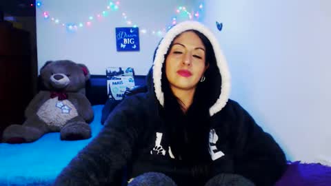 Snapshot of sahotlove1 chatting on November 19, 2:00 am Karina online show from November 19, 2:00 am