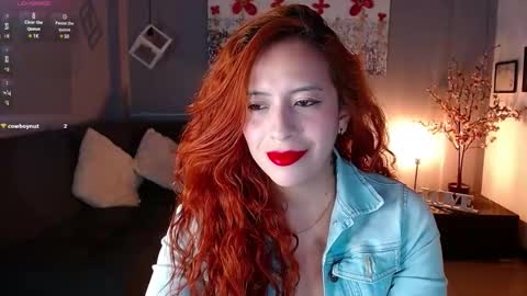 Snapshot of sahra_tayl0r_ chatting on January 12, 2:09 pm SARA online show from January 12, 2:09 pm