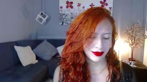 Snapshot of sahra_tayl0r_ chatting on January 23, 2:17 pm SARA online show from January 23, 2:17 pm