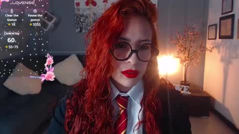 Snapshot of sahra_tayl0r_ chatting on January 27, 2:24 pm SARA online show from January 27, 2:24 pm