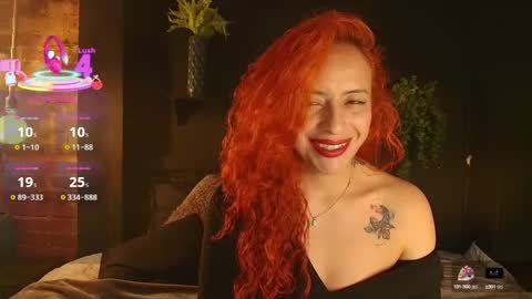 Snapshot of sahra_tayl0r_ chatting on October 10, 2:49 pm SARA online show from October 10, 2:49 pm