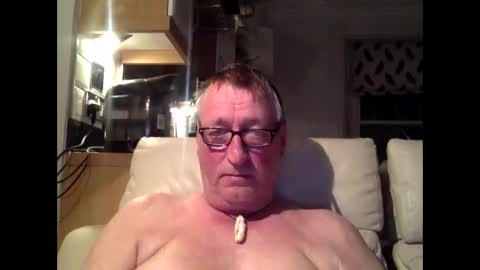 Snapshot of sail_naked chatting on November 29, 6:44 pm sail_naked online show from November 29, 6:44 pm