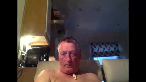 sail_naked online show from April 18, 7:07 pm