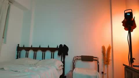 Sindy Scott online show from February 24, 2:59 pm