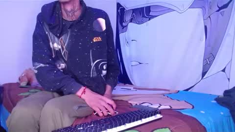 Snapshot of saint_boyy chatting on January 7, 9:50 am saint boy online show from January 7, 9:50 am