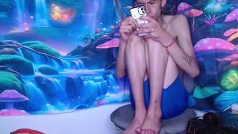 Snapshot of saint_boyy chatting on January 20, 8:41 am saint boy online show from January 20, 8:41 am