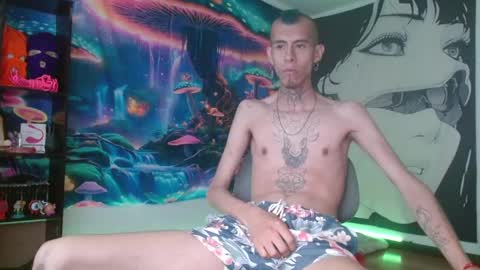 Snapshot of saint_boyy chatting on February 19, 10:09 pm saint boy online show from February 19, 10:09 pm