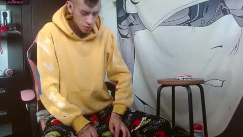 Snapshot of saint_boyy chatting on September 25, 11:36 am saint boy online show from September 25, 11:36 am