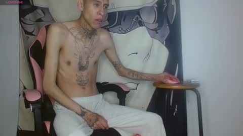 Snapshot of saint_boyy chatting on September 27, 7:35 am saint boy online show from September 27, 7:35 am