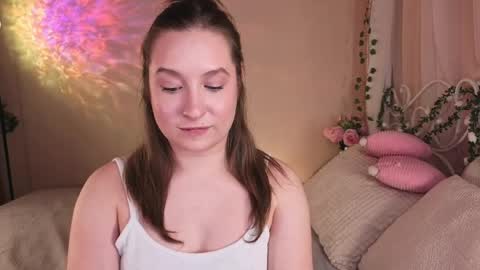 Trisha online show from March 31, 9:15 pm