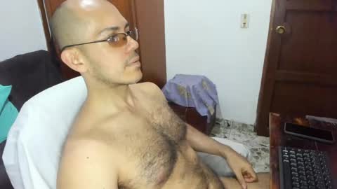 Snapshot of saintedy01 chatting on May 8, 12:21 pm saintedy01 online show from May 8, 12:21 pm