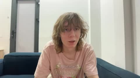 Snapshot of saintfawn chatting on April 30, 11:42 pm saintfawn online show from April 30, 11:42 pm