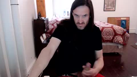 SaintReeves online show from December 4, 5:22 pm