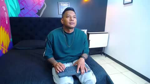 Snapshot of saipadpuer30 chatting on January 19, 3:18 am Saipadpuer30 online show from January 19, 3:18 am