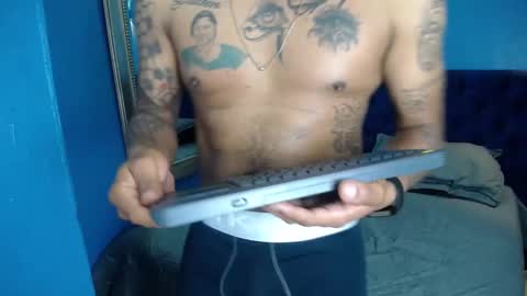 Snapshot of saipadpuer30 chatting on January 22, 6:42 am Saipadpuer30 online show from January 22, 6:42 am