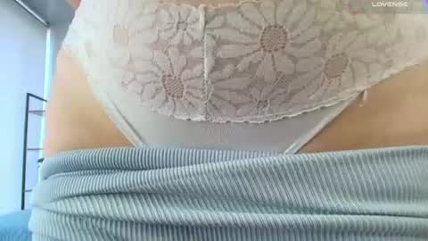 Snapshot of sairy_ chatting on June 25, 4:11 pm sairy_ online show from June 25, 4:11 pm