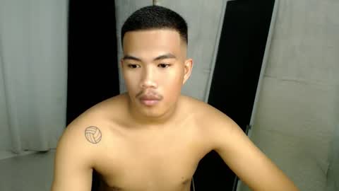 Snapshot of saj_taylor chatting on February 6, 7:34 am Taylor online show from February 6, 7:34 am